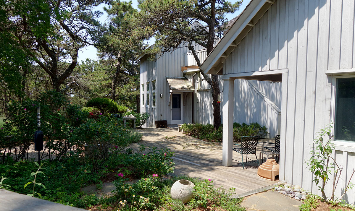 Weathered cedar board-and-batten walls, Wellfleet, Cape Cod, by Paul Krueger Architect