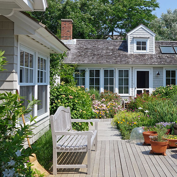 Cape Cod house by Architect Paul Krueger
